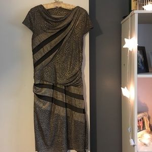 ✨🖤 Lightly Used Betsy Johnson Dress 🖤✨